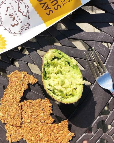Quick and Easy Keto Snack Recipes (Roundup)